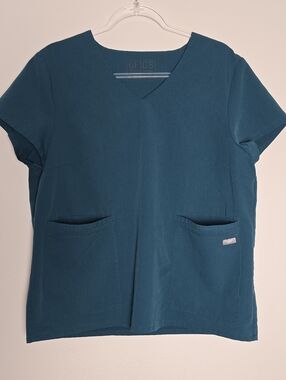 Figs Teal V-Neck Scrub Top with 2 Front Pockets And 2 Side Pockets Size XL